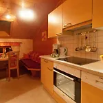 Oberlettlhof Apartment
