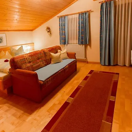 Oberlettlhof Apartment *