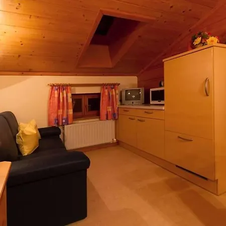Oberlettlhof Apartment Saalfelden
