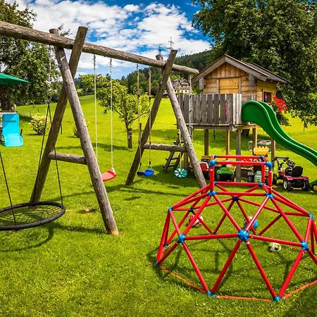 Oberlettlhof Apartmán *